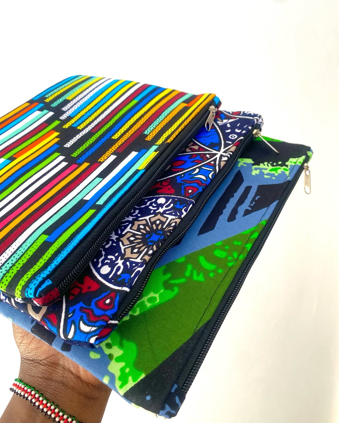 Documents holder pouch
